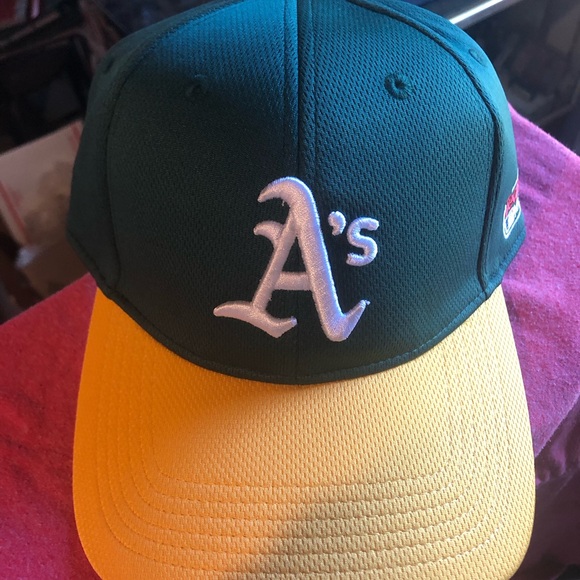 Oakland A’s hat - Picture 2 of 6